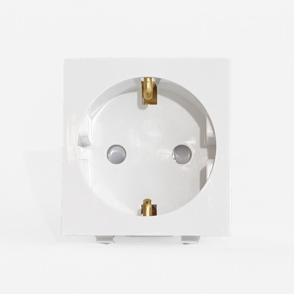 Panasonic German socket 16A white Roma | Socket Outlet 215072 - SKU 215072