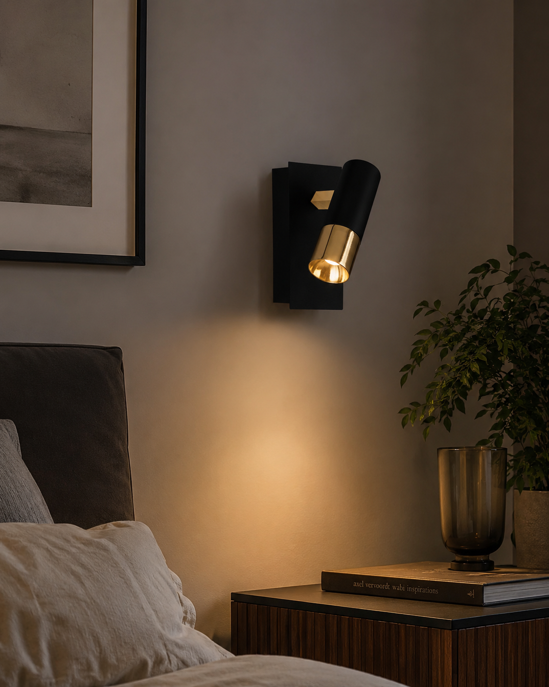 Black and Gold Aluminium Steel Black Wall Light | Decorative Indoor Lighting