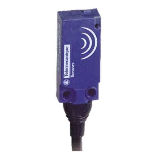 Telemecanique XS7 rectangular inductive proximity sensor